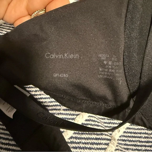 Calvin Klein Bra - 36D - Picture 5 of 5